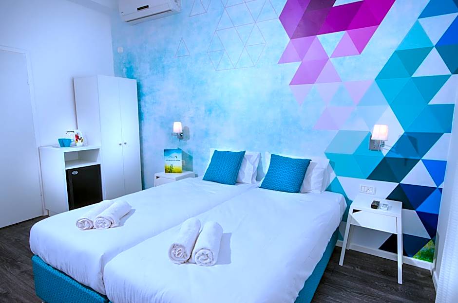 Metulla Travel Hotel