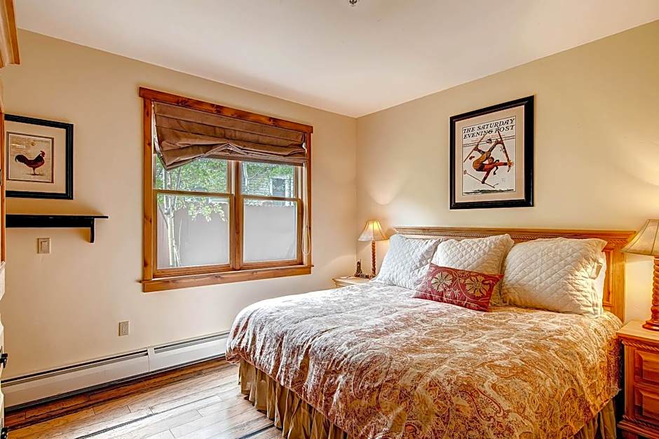 Main Street Junction