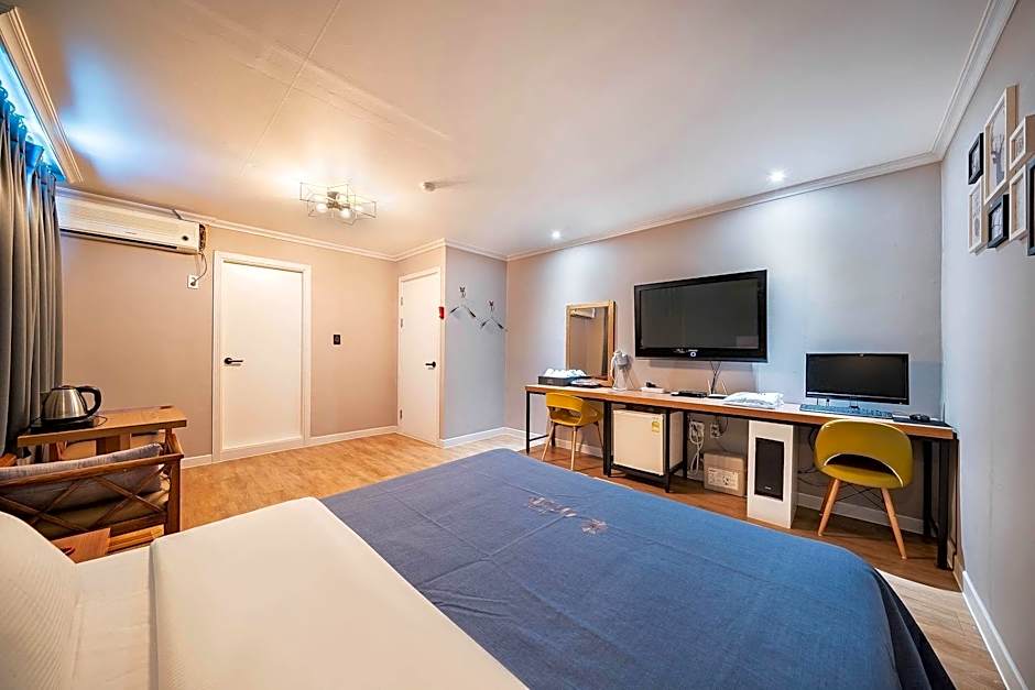 Ost Hotel