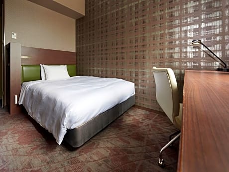 Standard Single Room Smoking