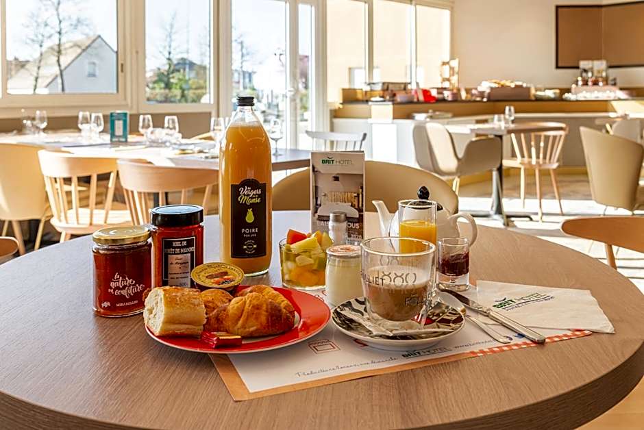 Brit Hotel Orléans St Jean de Braye - L'Antarès