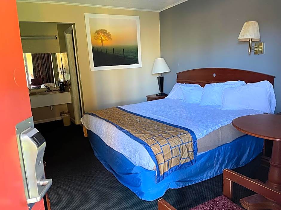 SPRINGWOOD HOTEL, Opelika I-85 Columbus Pkwy