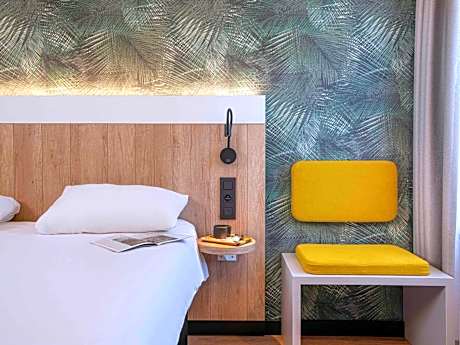 Room with Double or Twin Beds