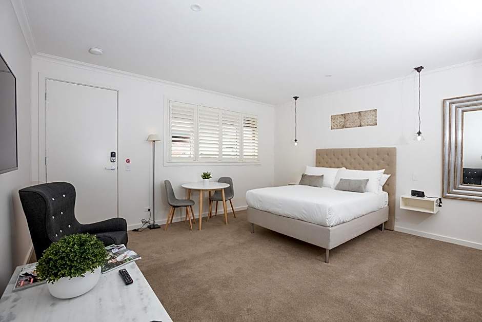 Newington Apartments