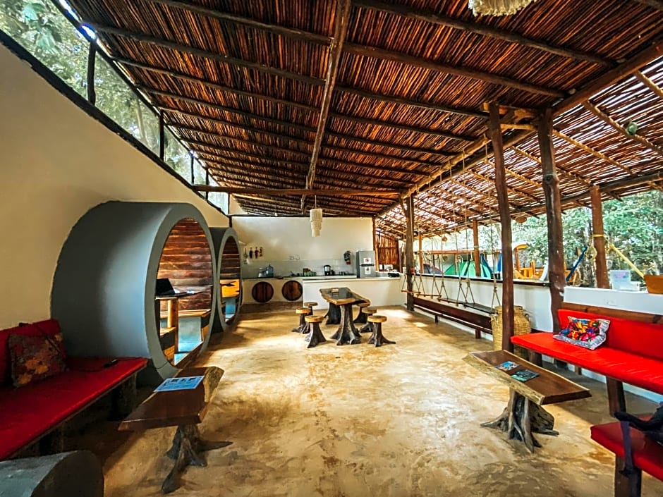 Tubo Tulum Hostel