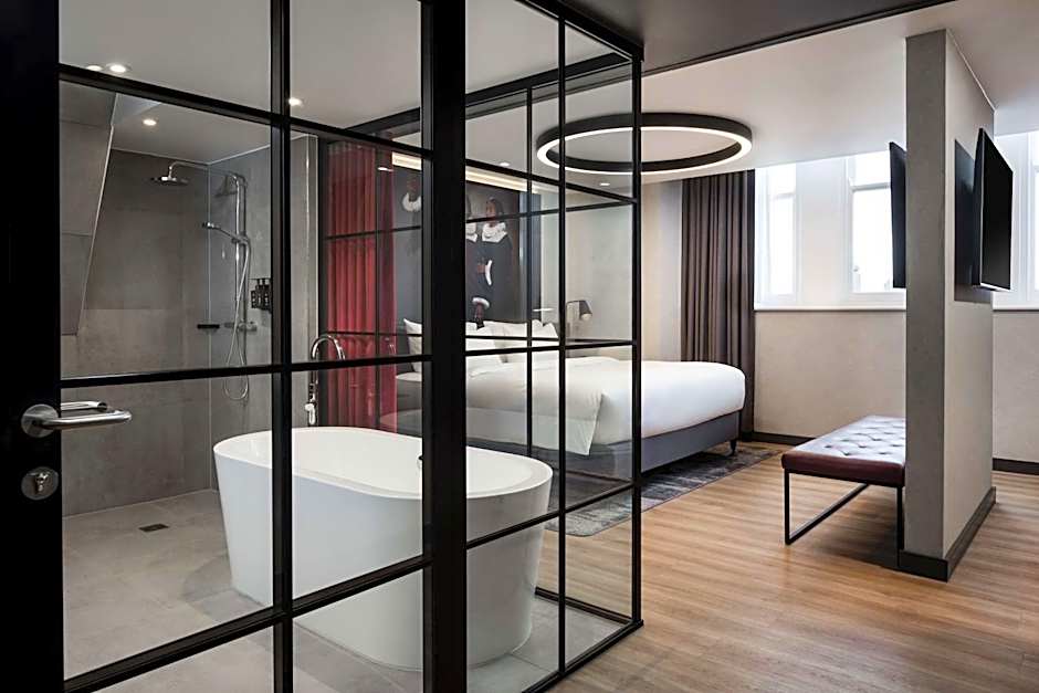 Radisson RED Hotel, Liverpool