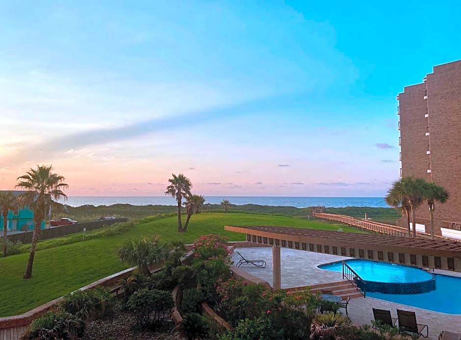 Costa Crinks at Aransas Princess