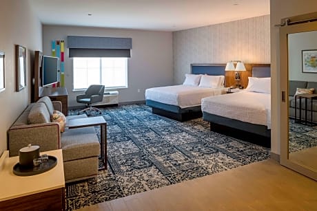 2QN MOBILITY/HEARING ACCESS RI SHWR STUDIO NS