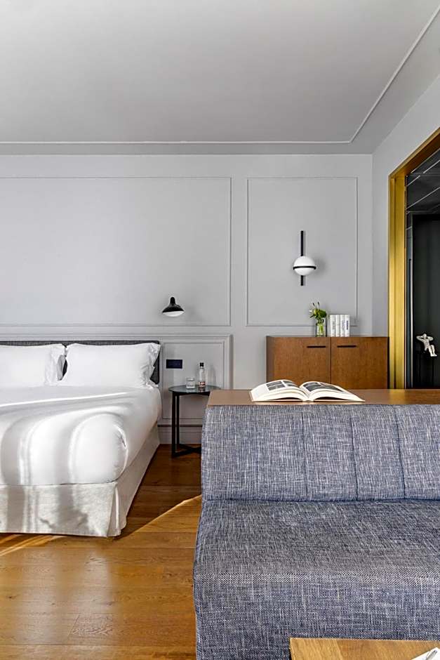 TOTEM Madrid, a Small Luxury Hotel of the World