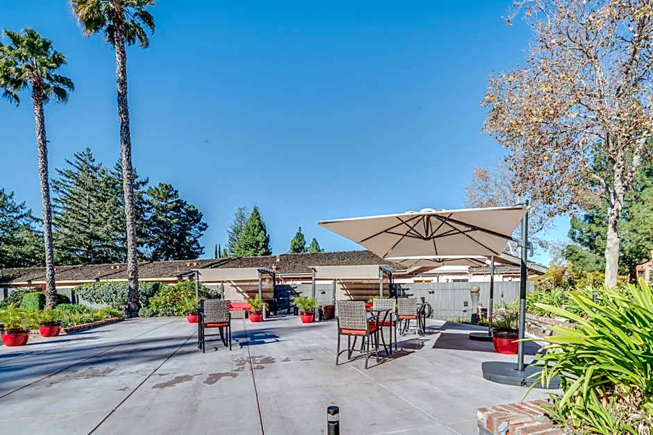 The Palo Alto Inn
