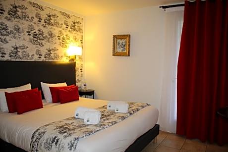 Double Room on the Ground Floor - View of the Garden