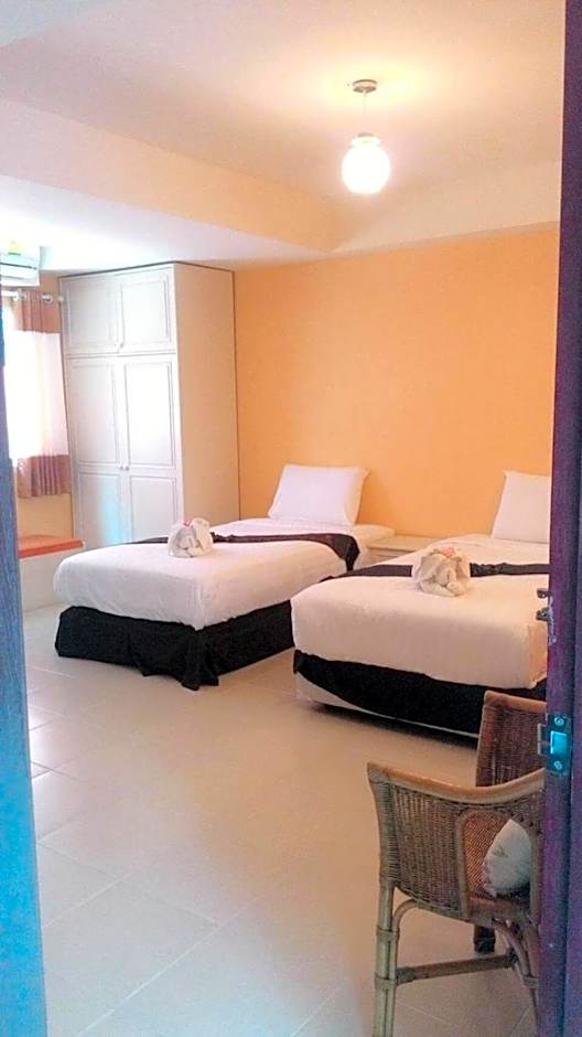 Ploy Puu Residence