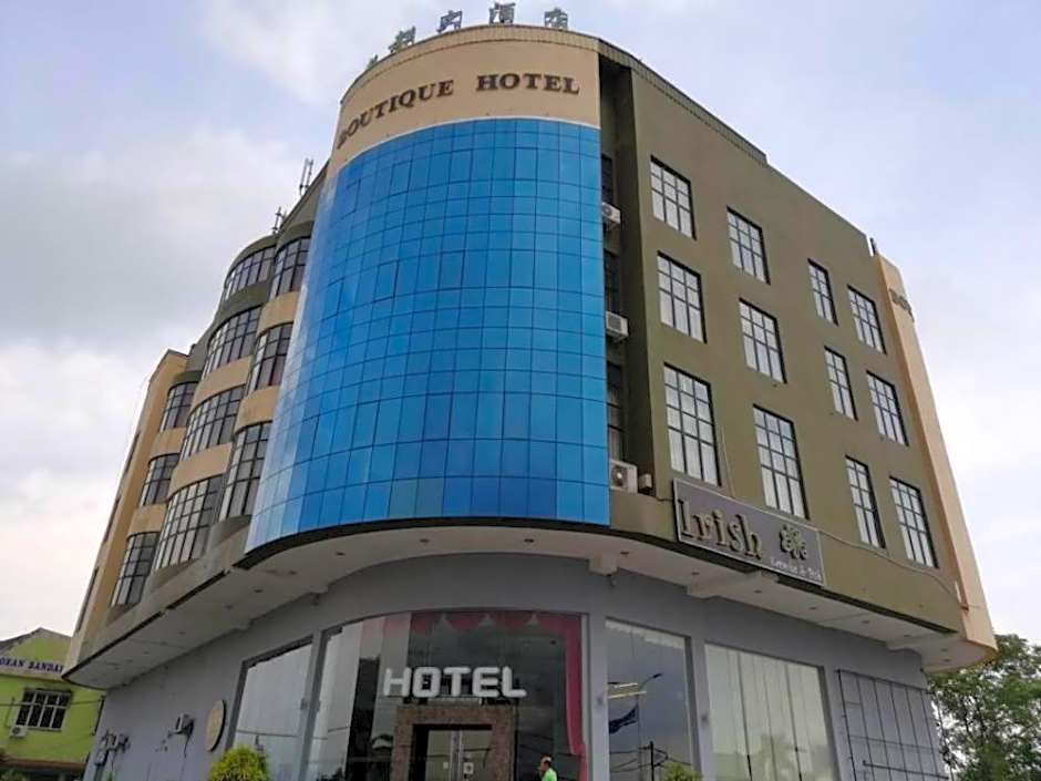 Photo 1 of 44 of Paragon City Hotel
