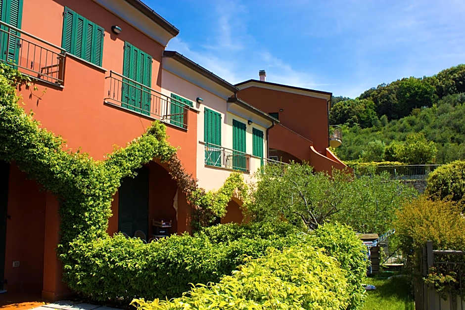 Baia Blu RTA Residence