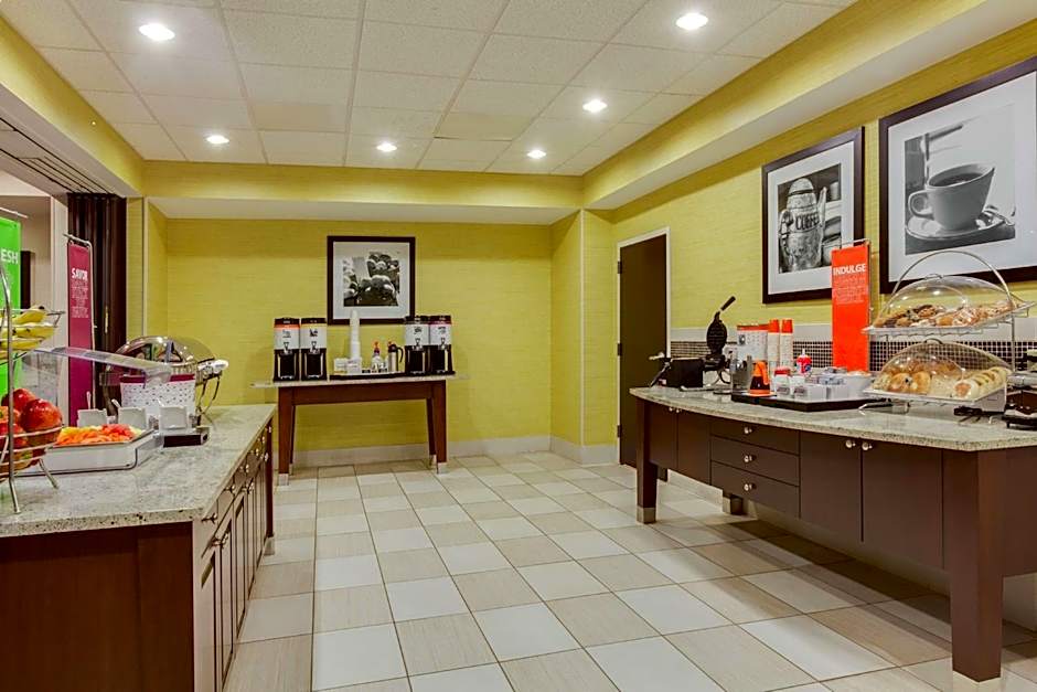Hampton Inn By Hilton Ozark