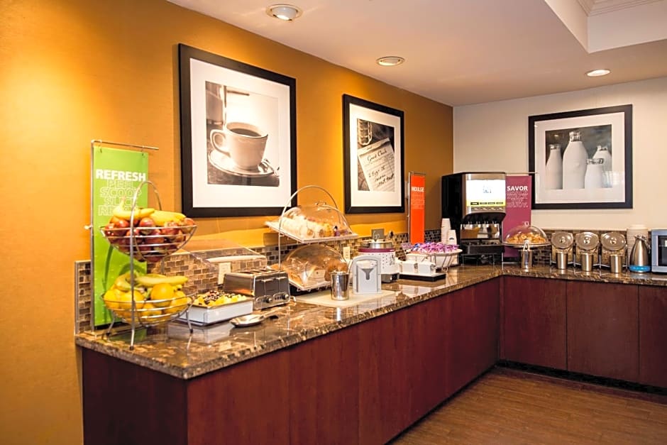 Hampton Inn By Hilton Philadelphia-International Airport