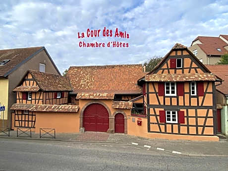 La Cour Des Amis
