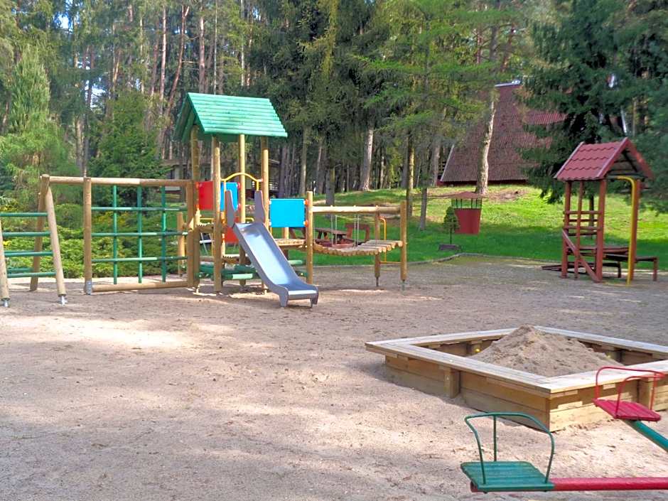 OW Inter Piast Kalbornia - z własną plażą z kąpieliskiem i przystanią
