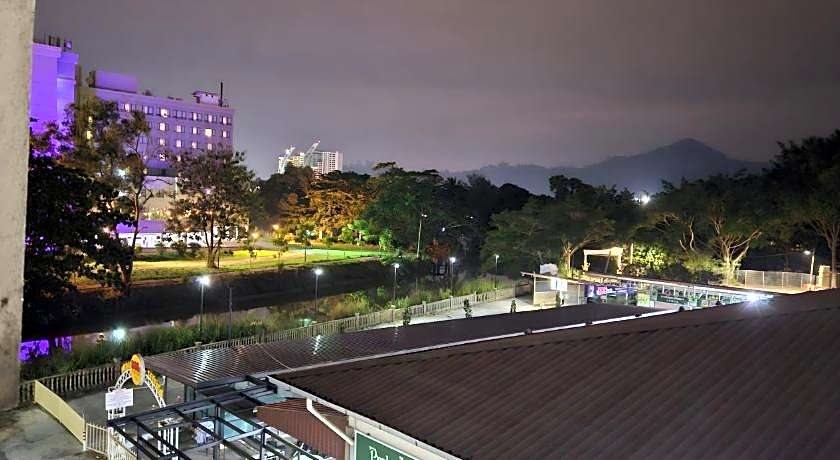 HOTEL TWELVE @ 12 KUANTAN