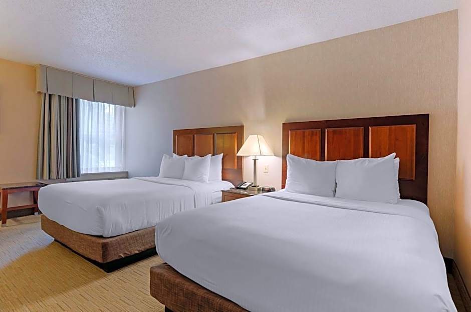 Best Western Staunton Inn
