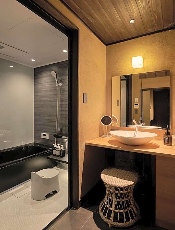 Tomonoura Shiomachi Hotel