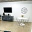 Spacious 2BD 2BTH at Midblock