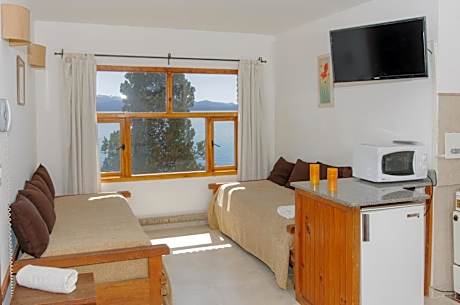 Apartment (2 Adults + 3 Children)