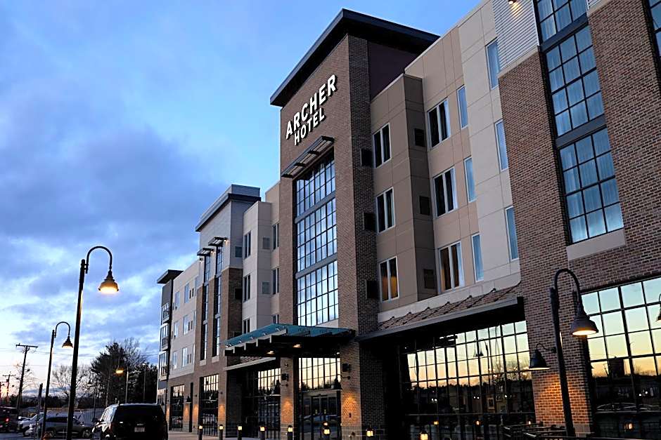 Archer Hotel Boston/Burlington