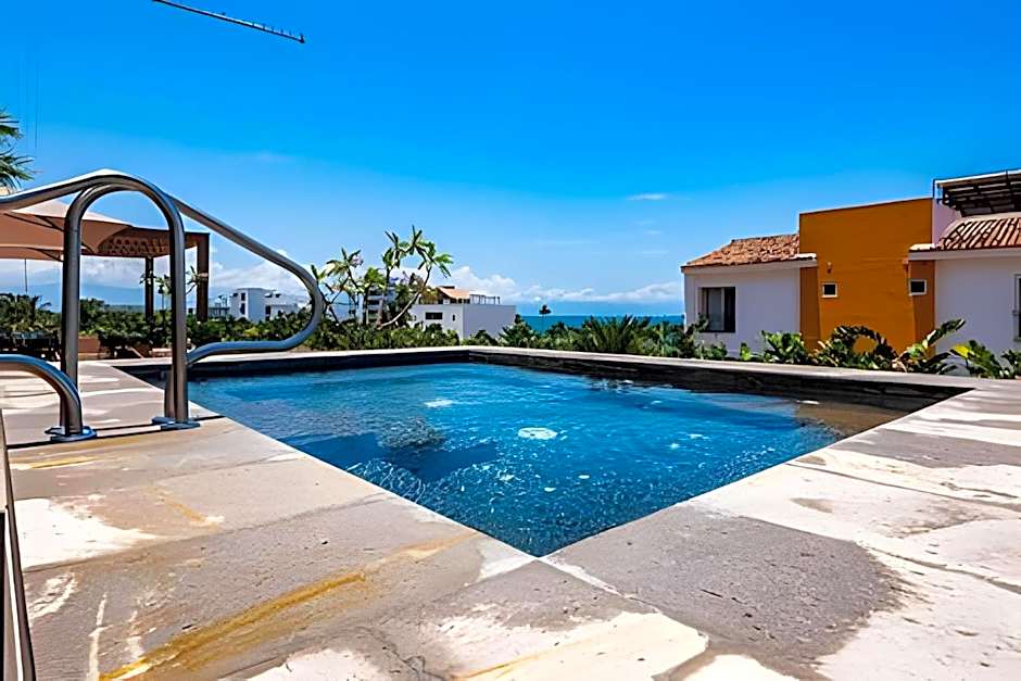 Maralma Department, Bucerias.