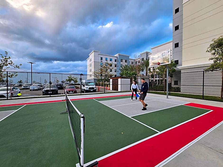 Staybridge Suites Irvine - John Wayne Airport By IHG