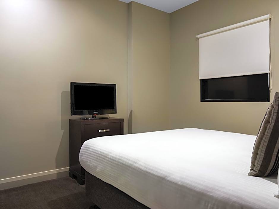 Mantra Hindmarsh Square