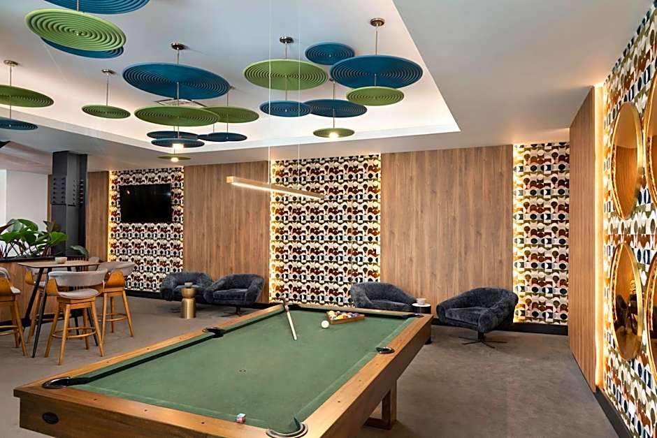 Hodelpa Garden Court