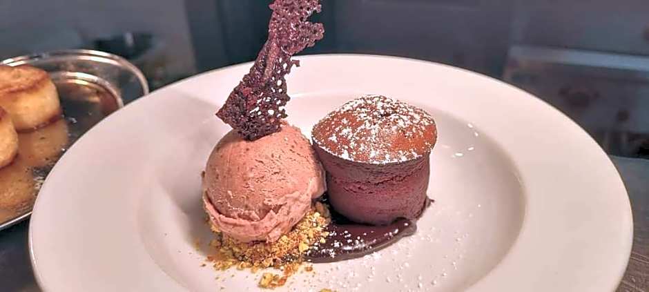 Australian Homestead Motor Lodge