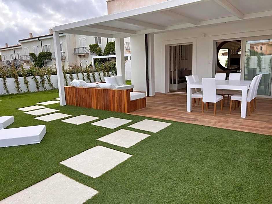 Cozy House with garden & pool