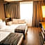 Expo Hotel