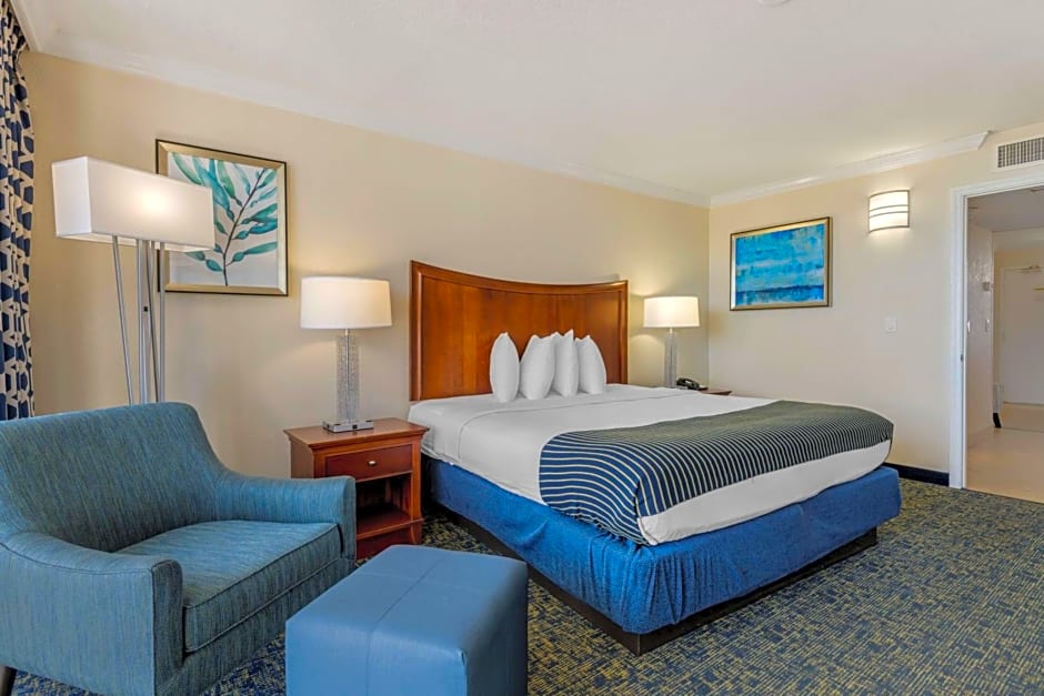 Best Western Ocean Beach Hotel & Suites