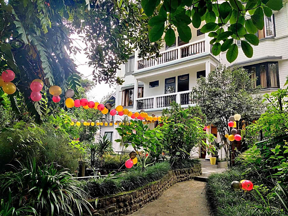 White Conch Residency