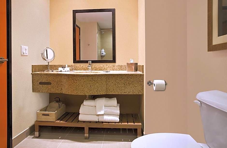 DoubleTree By Hilton Hotel Galveston Beach