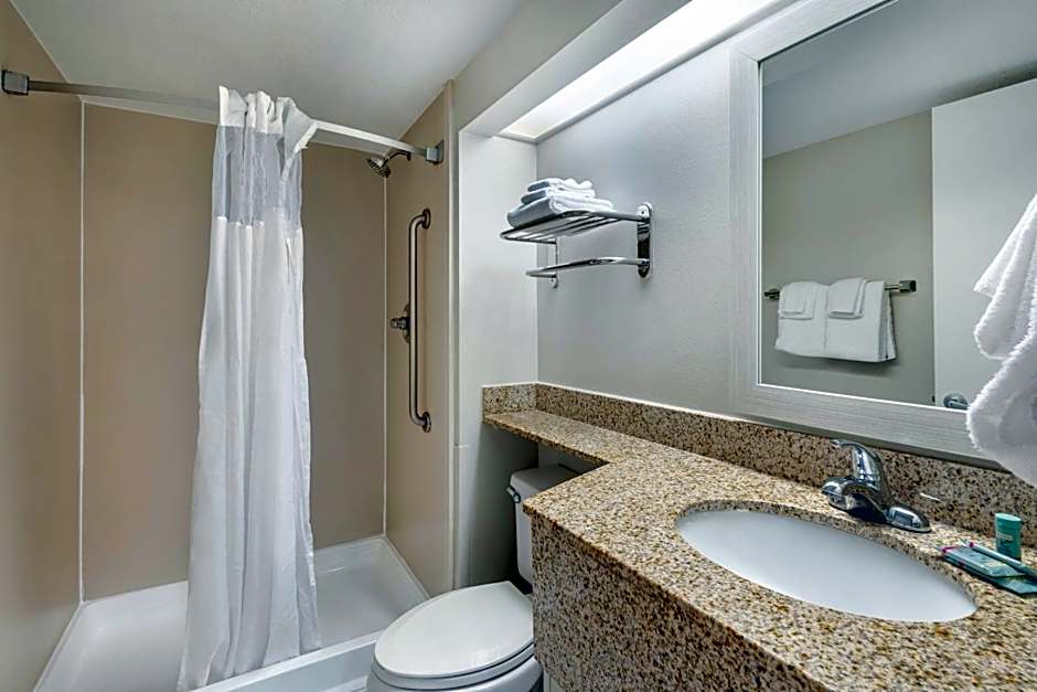 Best Western Ocean Beach Hotel & Suites