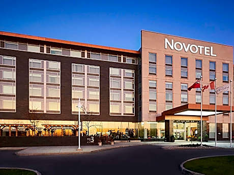 Novotel Toronto Vaughan Centre Hotel