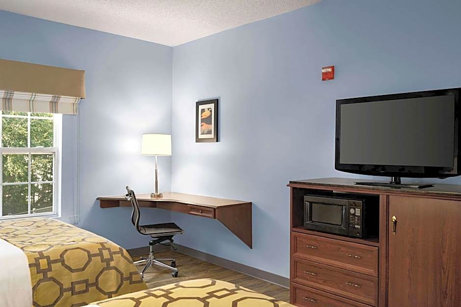 Baymont by Wyndham Henderson Oxford