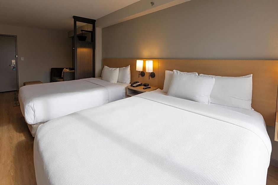 Hyatt Place Atlanta Alpharetta North Point Mall