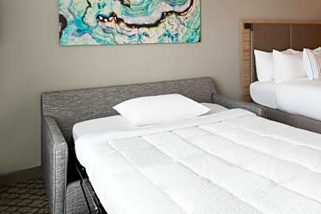 Suite, 1 King, Sofa bed, Gulf view, Balcony