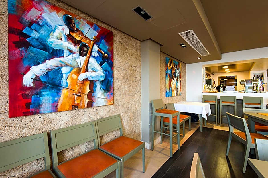 Kn Hotel Arenas del Mar Adults Only