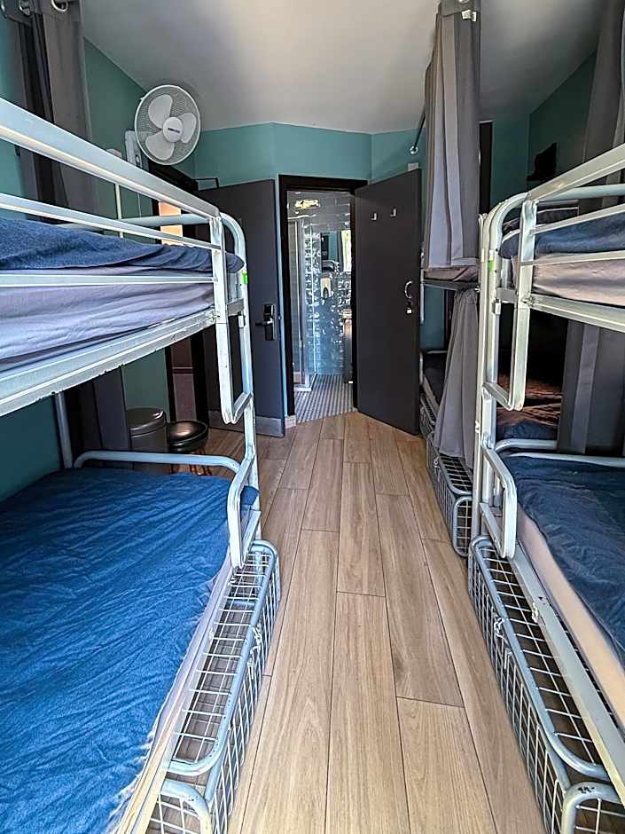 Abbey Court Hostel