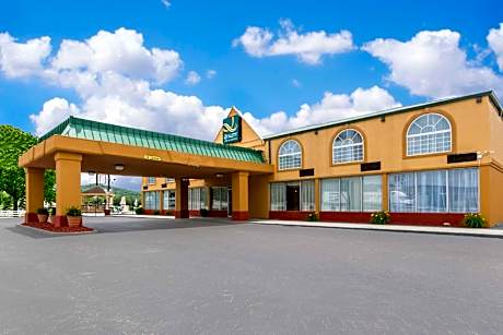 Quality Inn & Suites Horse Cave - Cave City