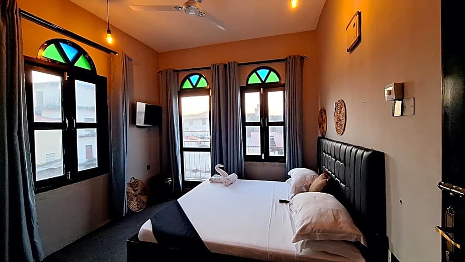 Rumaisa Hotel