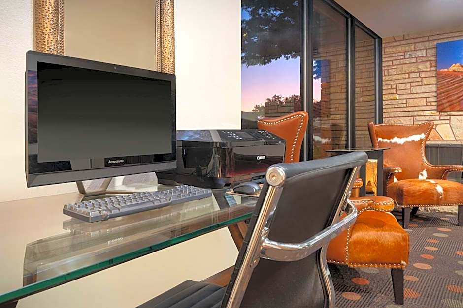 Best Western Red Hills