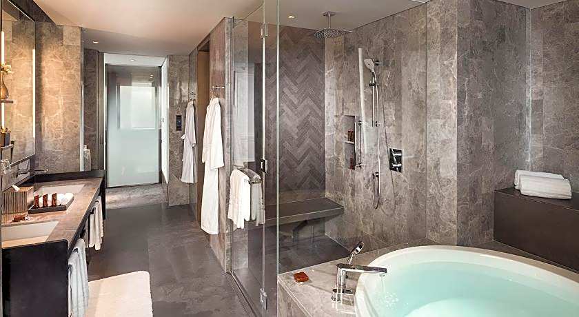 Conrad By Hilton Shenyang