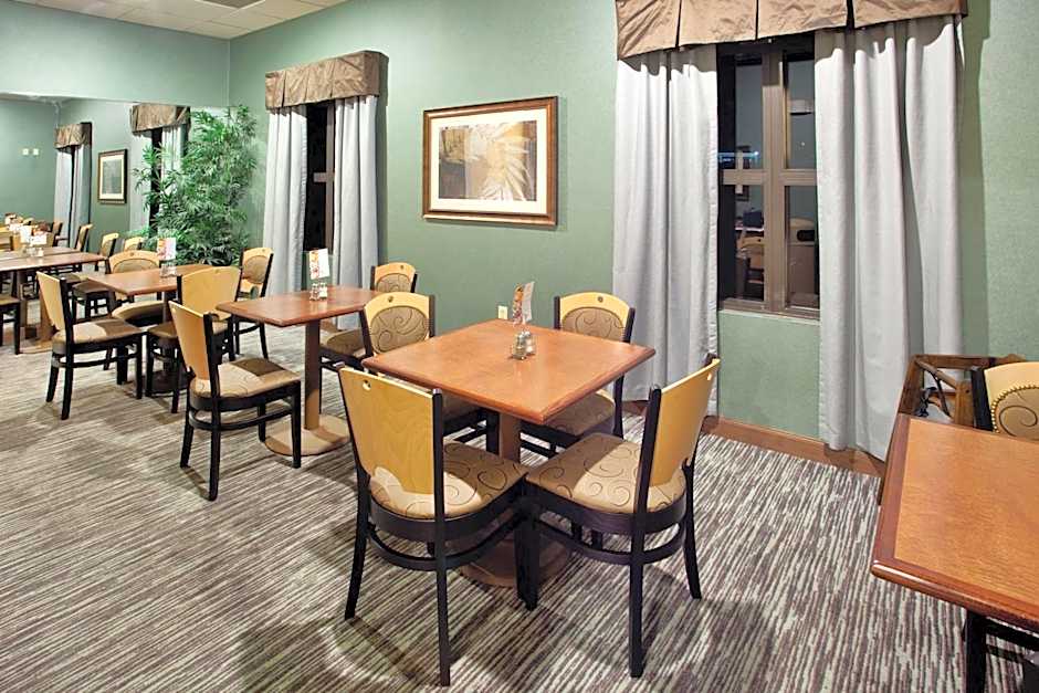 Wingate by Wyndham Waynesboro